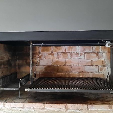 Casa De Invitados Con Parrilla Y Horno A Lena Ушуайя Екстер'єр фото