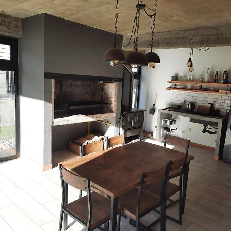 Casa De Invitados Con Parrilla Y Horno A Lena Ушуайя Екстер'єр фото